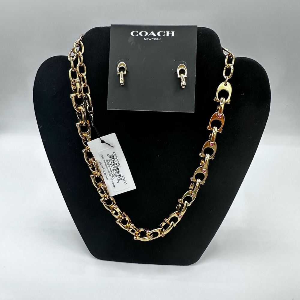 🍍𝑨𝑹𝑺𝑰 𝒊𝒔 𝑳𝒊𝒗𝒆‼️🦁 Come join the live fun!! - Picture 6 of 17